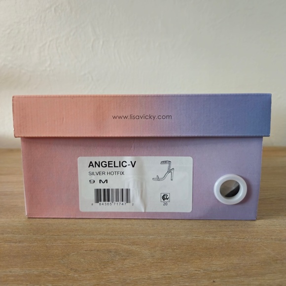 Lisa Vickey Angelic Sandal - Picture 6 of 6